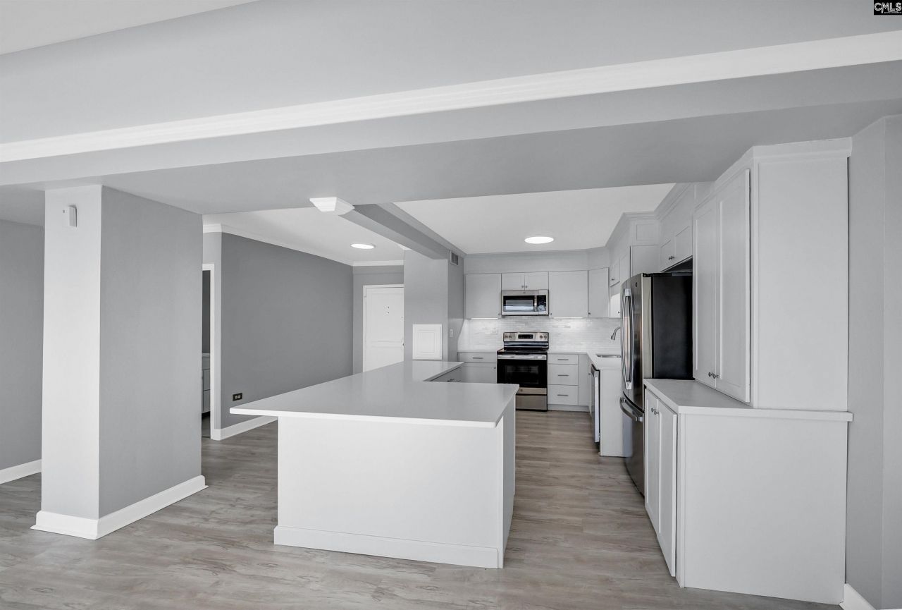 1520 Senate Street  Photo 5