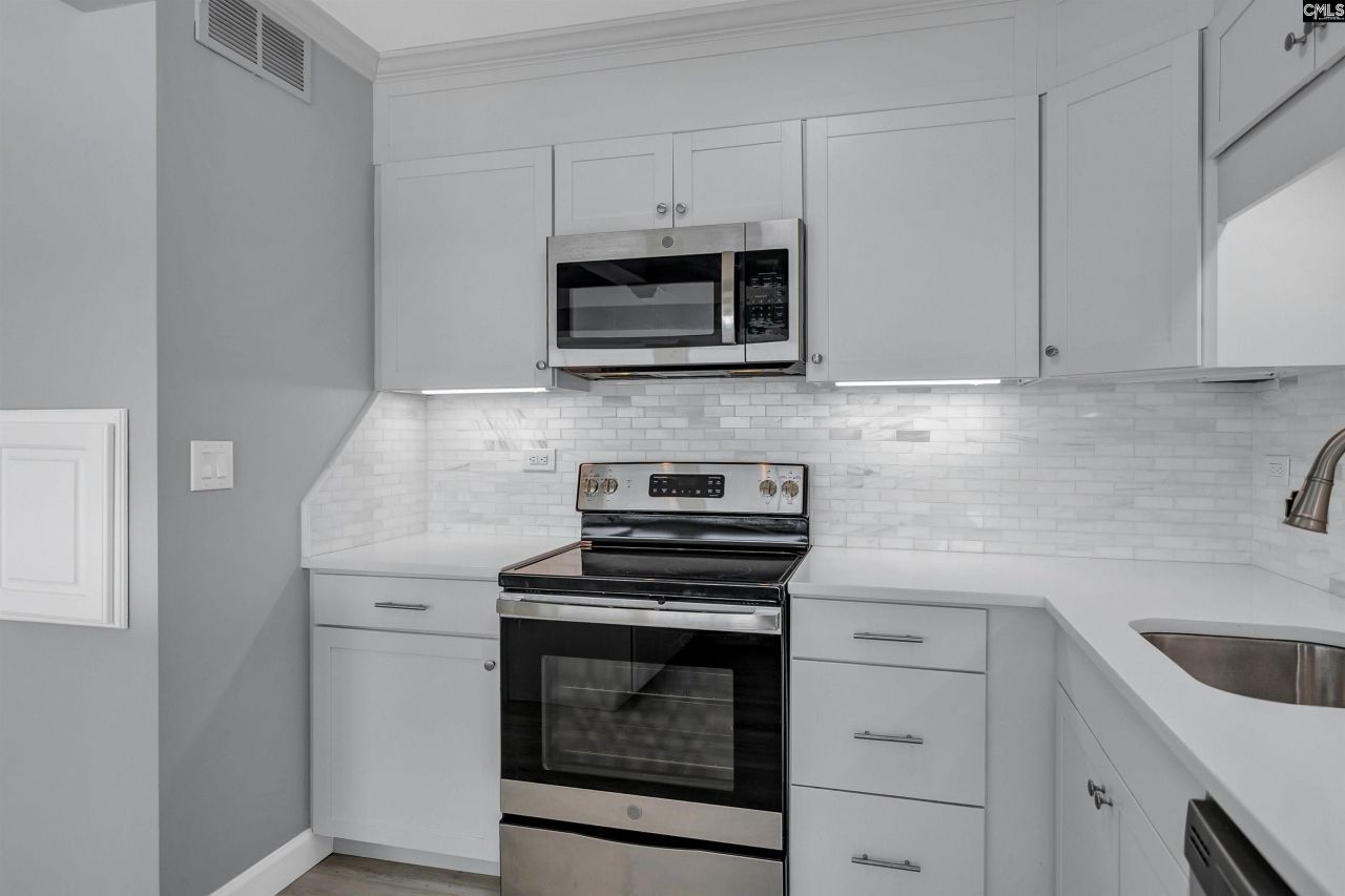 1520 Senate Street  Photo 6