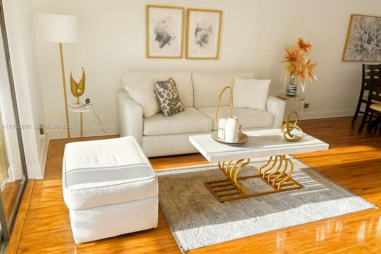 10405 Sunrise Lakes Blvd, Unit 311, Sunrise, FL 33322 Photo