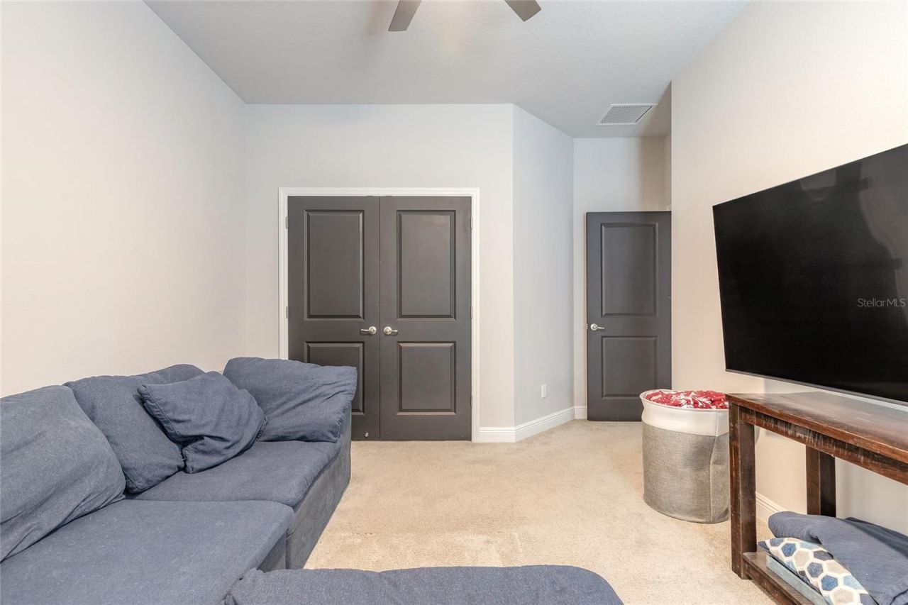 3016 King Palm Drive, New Smyrna Beach, FL 32168 Photo