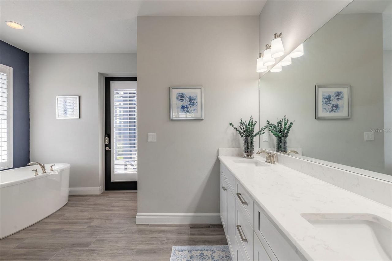 3016 King Palm Drive, New Smyrna Beach, FL 32168 Photo