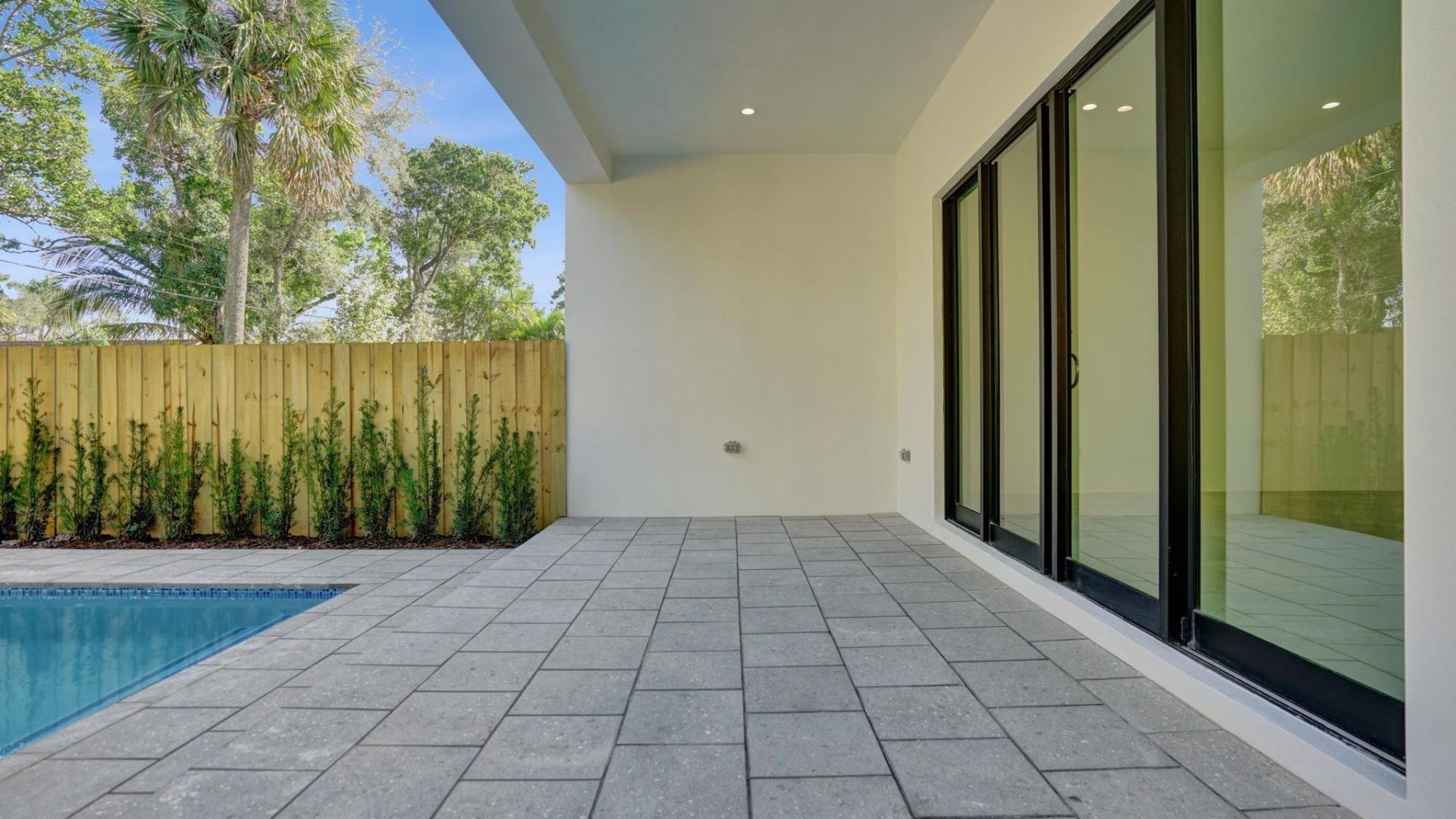 602 SW 7th Avenue, Fort Lauderdale, FL 33315 Photo