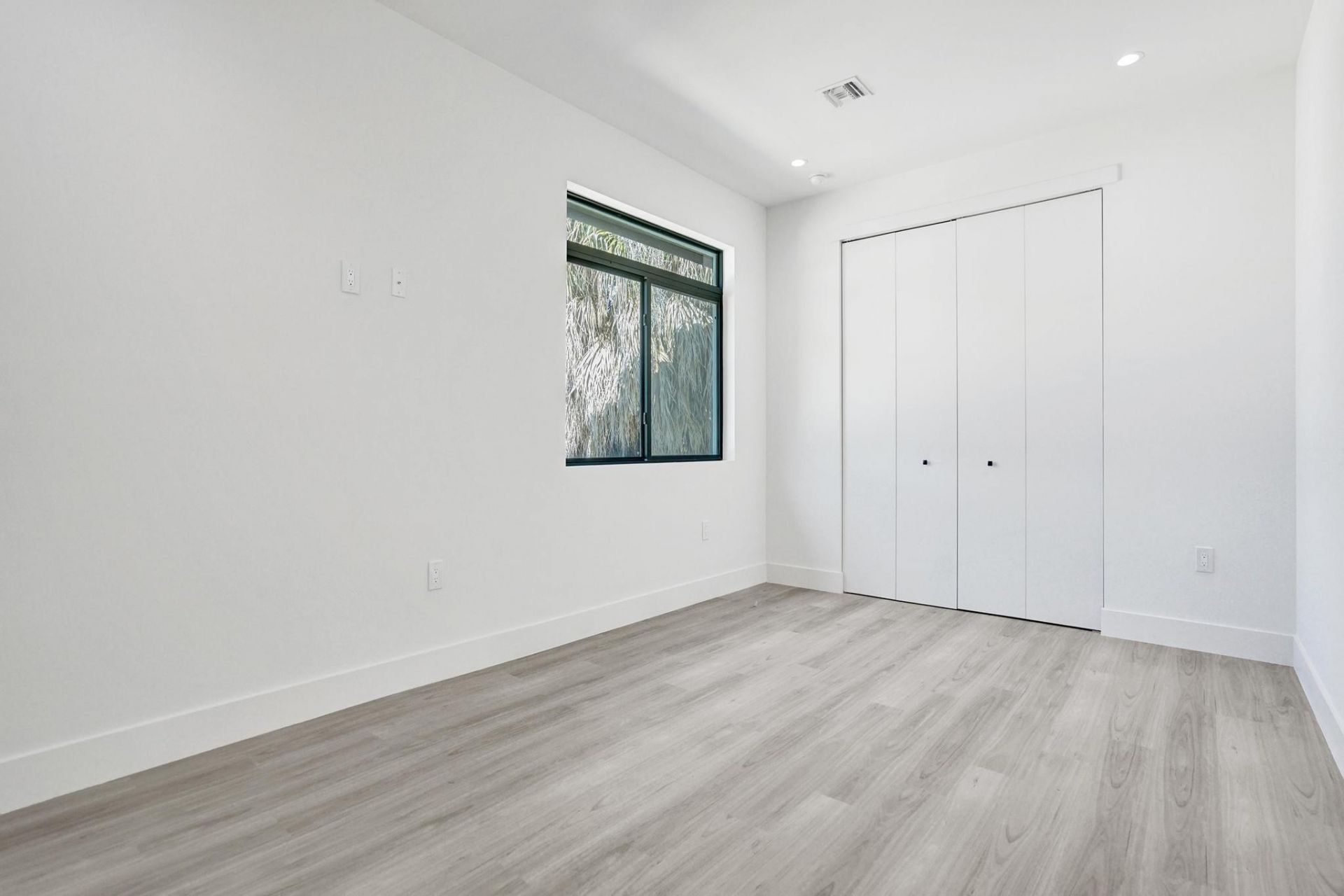 602 SW 7th Avenue, Fort Lauderdale, FL 33315 Photo