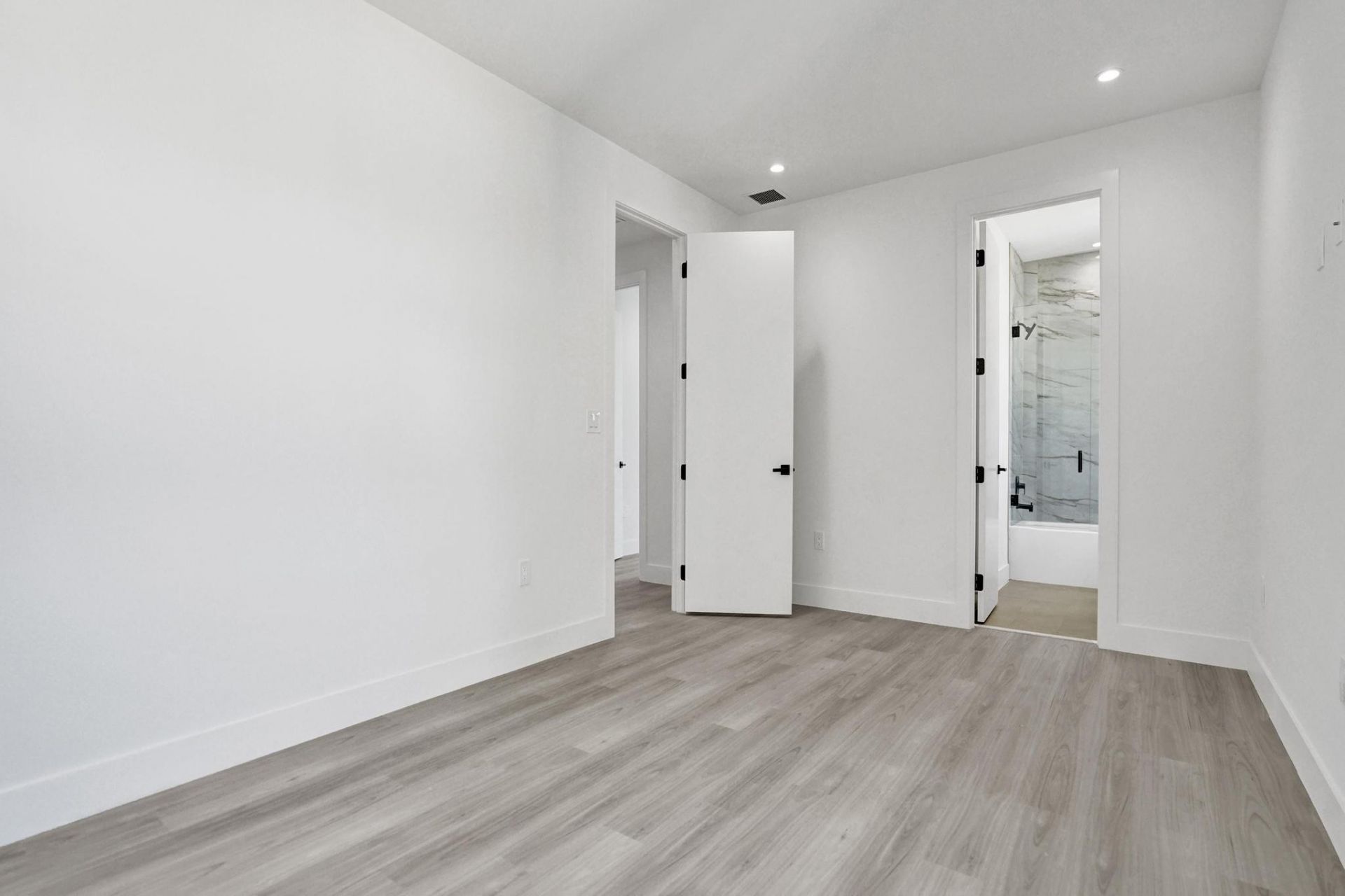 602 SW 7th Avenue, Fort Lauderdale, FL 33315 Photo