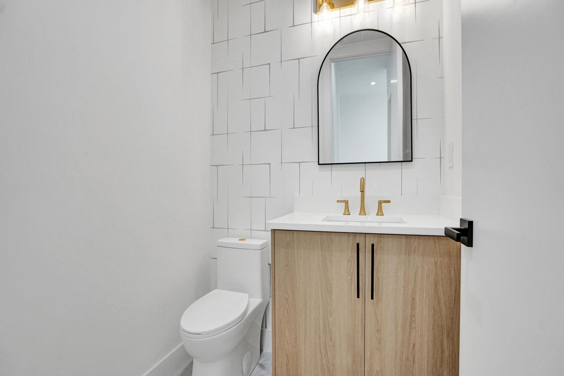 602 SW 7th Avenue, Fort Lauderdale, FL 33315 Photo