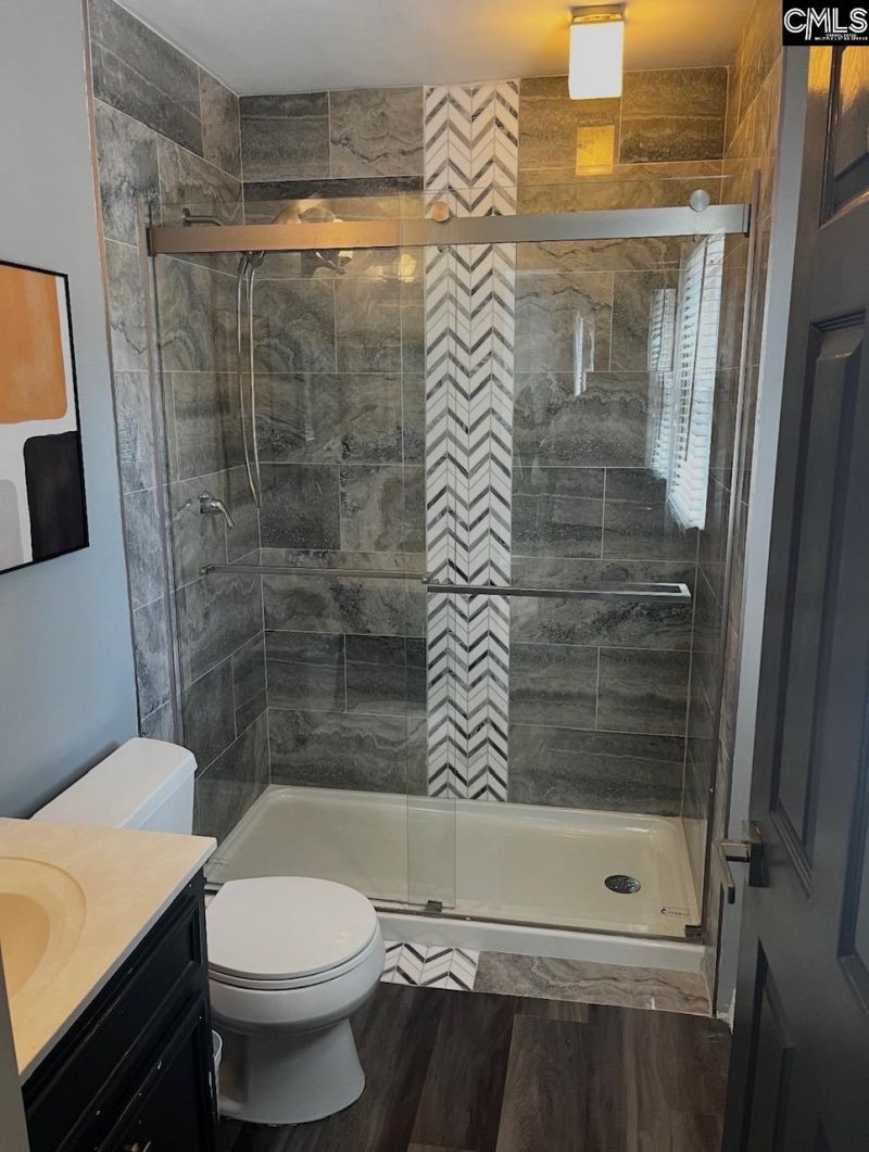 204 River Bluff Boulevard Photo 4