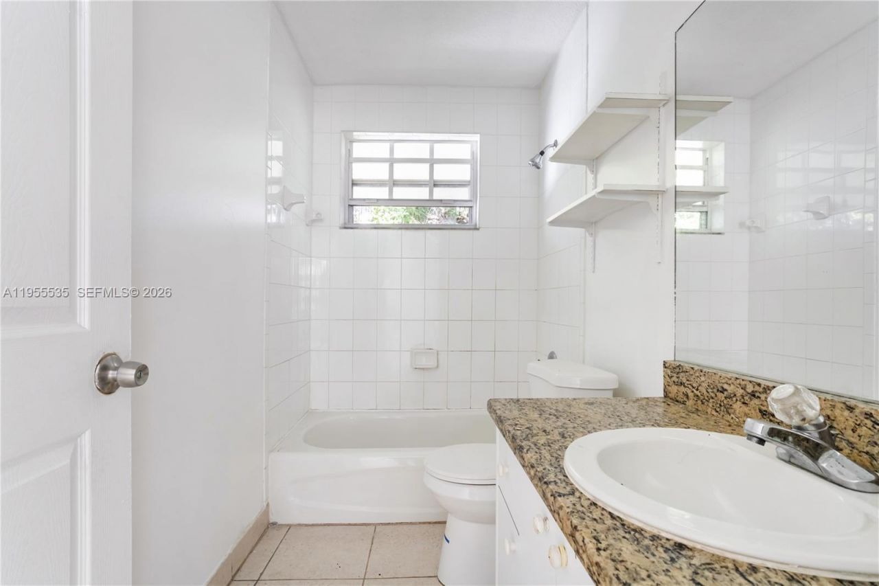415 N 60th Way, Unit 1, Hollywood, FL 33024 Photo