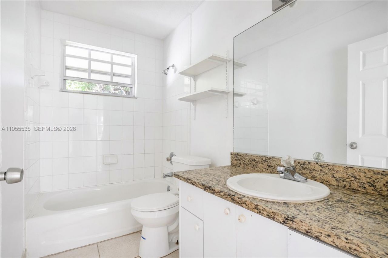 415 N 60th Way, Unit 1, Hollywood, FL 33024 Photo