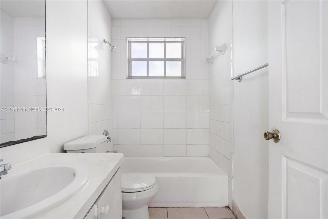 415 N 60th Way, Unit 1, Hollywood, FL 33024 Photo