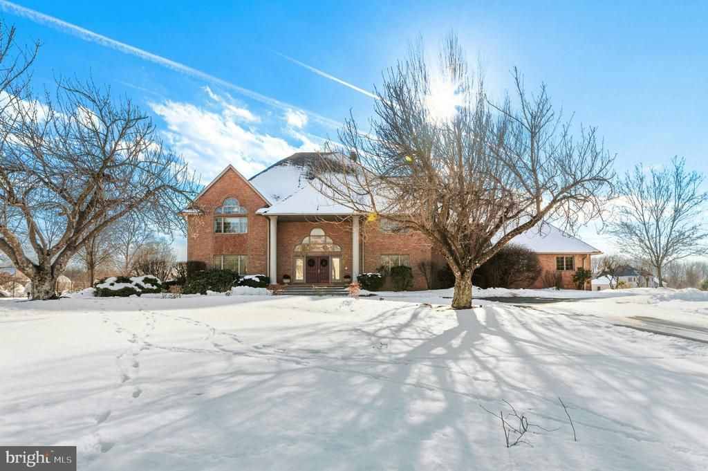 3640 Manor Road, Bethlehem, PA 18020 Main Photo