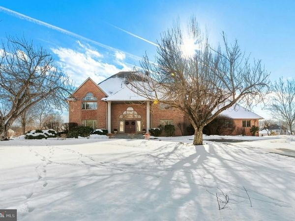 3640 MANOR ROAD, BETHLEHEM, PA 18020