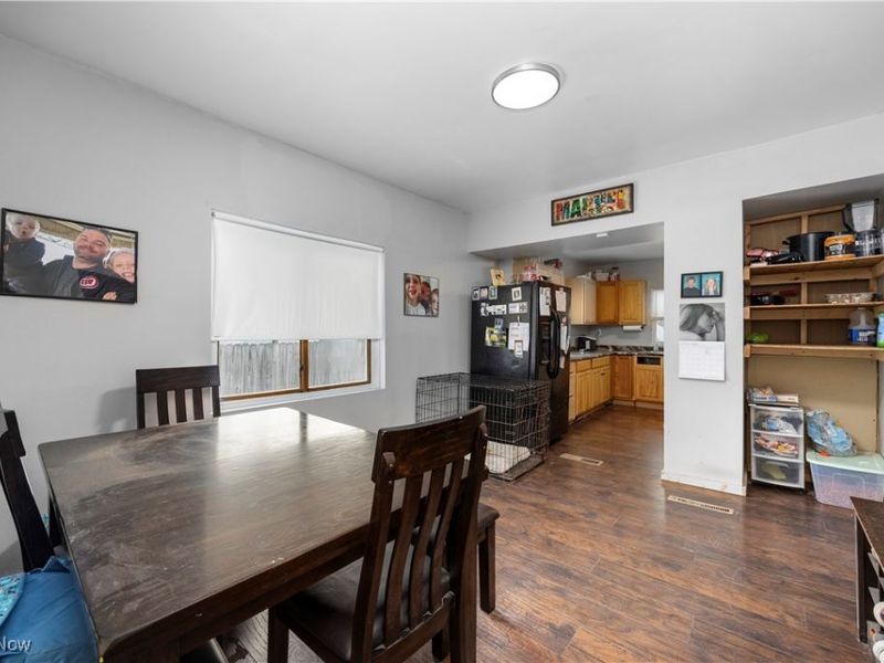 376 Taylor Street, Amherst, OH 44001 Photo 6