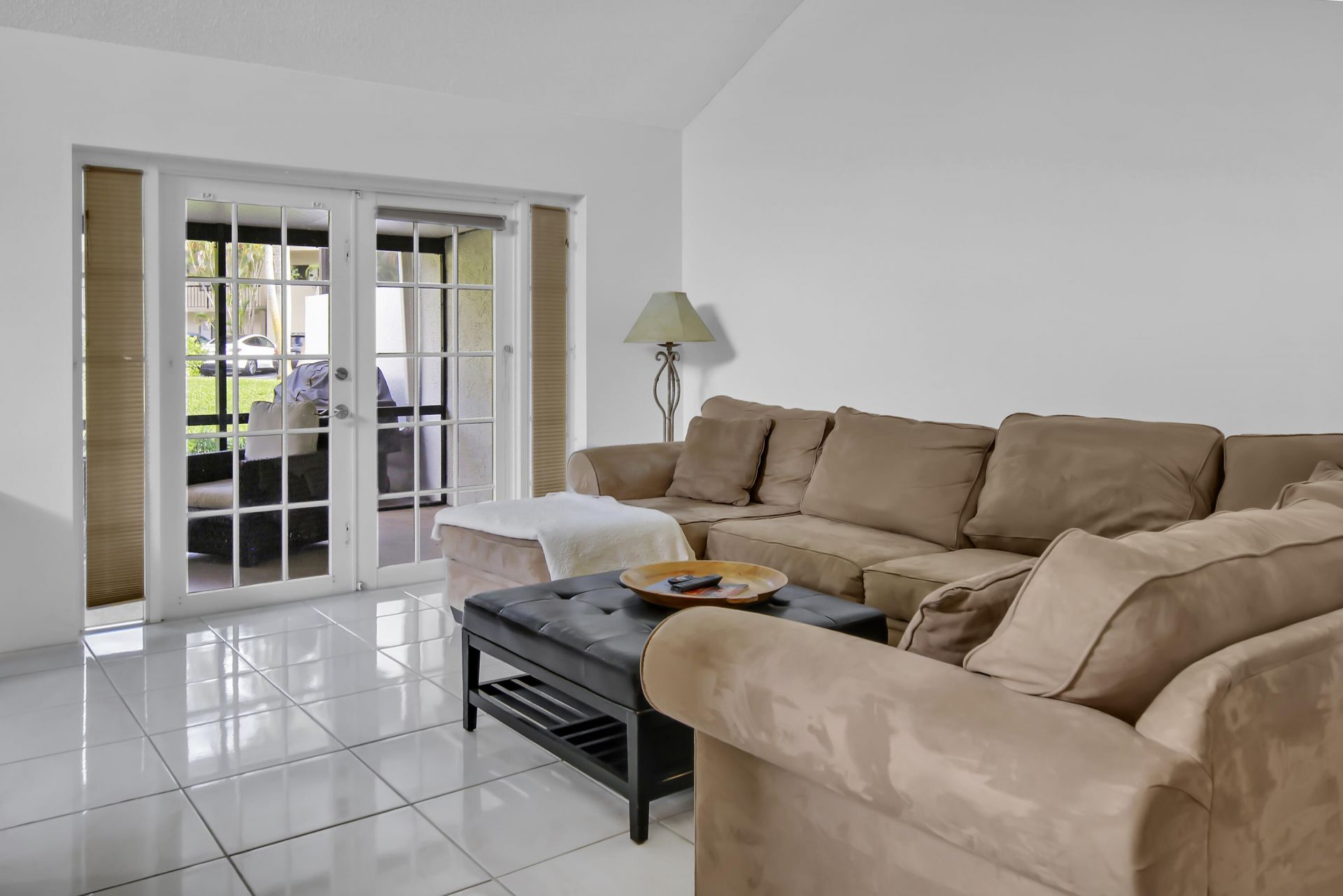 6850 NW 2nd Avenue Nw, Unit 28, Boca Raton, FL 33487 Photo