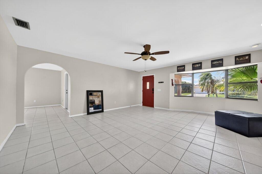 2097 SE Mantua Street, Port Saint Lucie, FL 34952 Photo