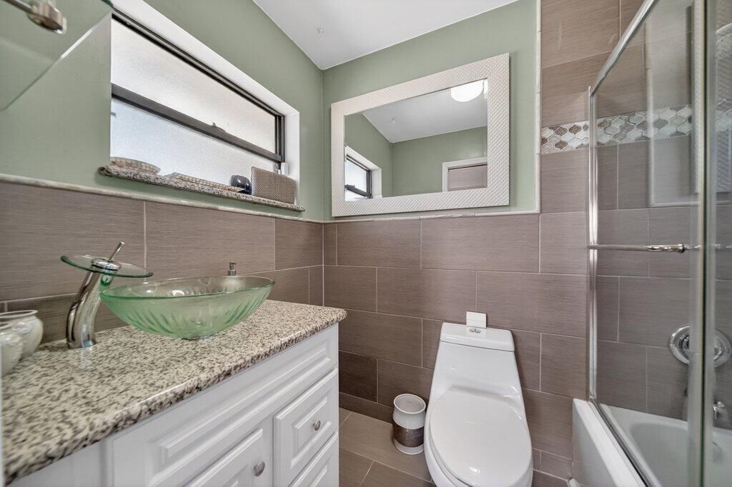 2097 SE Mantua Street, Port Saint Lucie, FL 34952 Photo