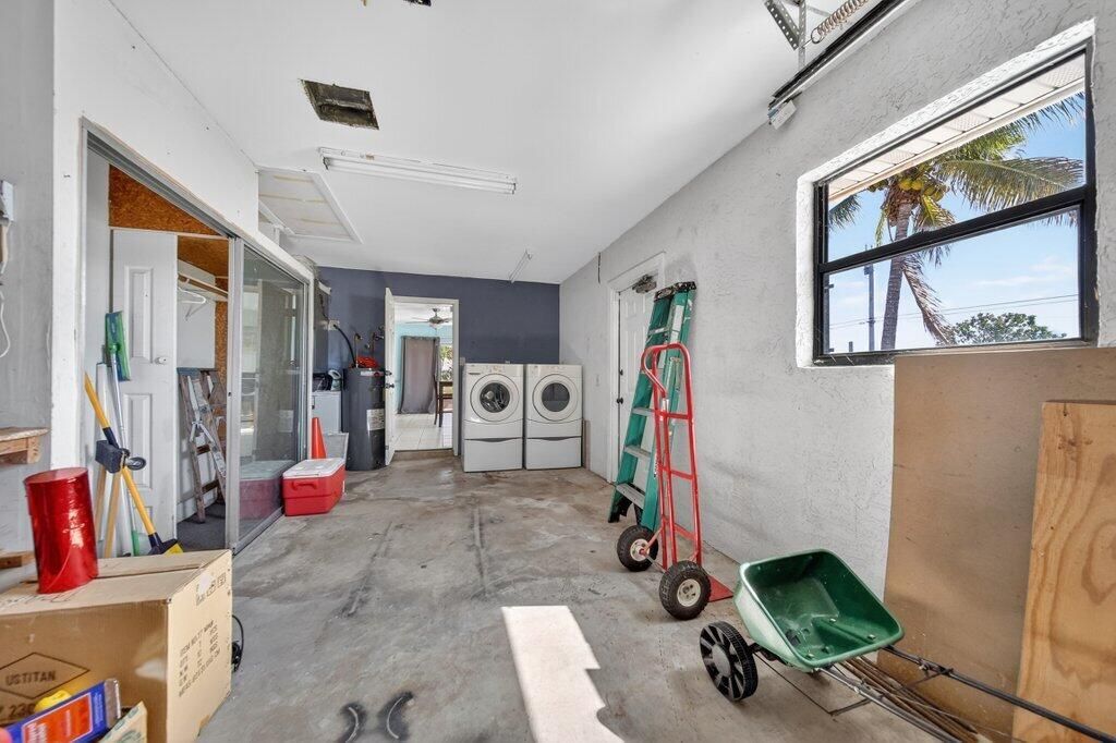 2097 SE Mantua Street, Port Saint Lucie, FL 34952 Photo