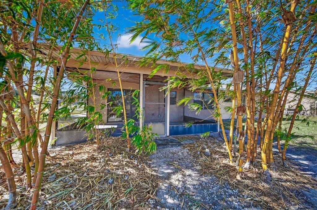 2097 SE Mantua Street, Port Saint Lucie, FL 34952 Photo