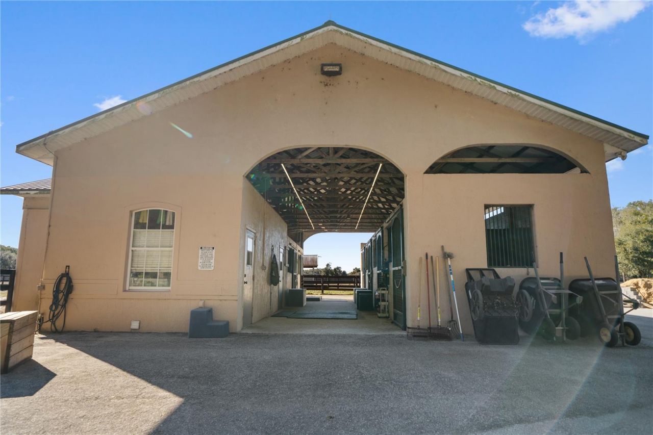 15995 NW 10th Circle, Citra, FL 32113 Photo