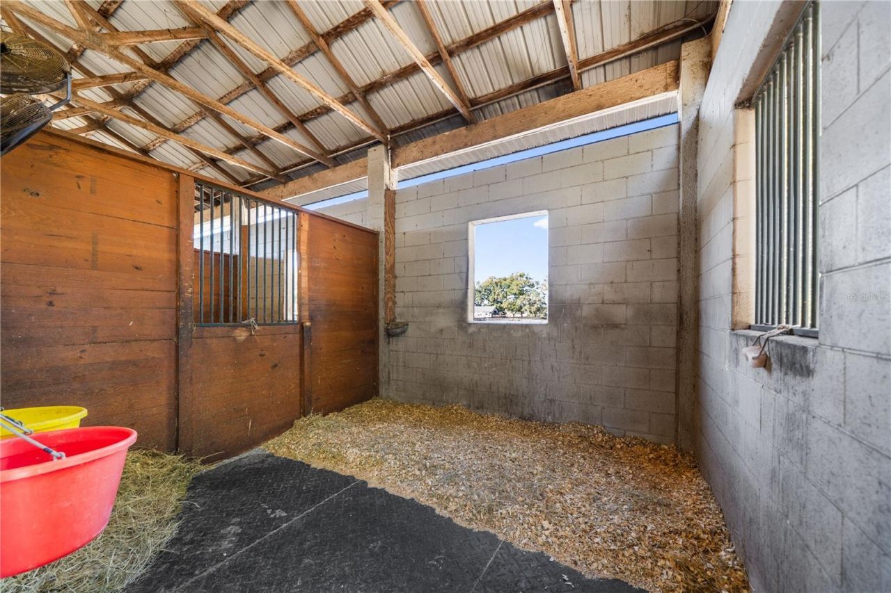 15995 NW 10th Circle, Citra, FL 32113 Photo