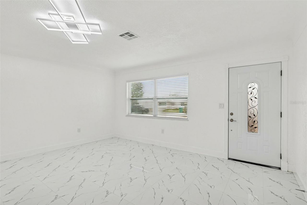 5948 51st Avenue N, Kenneth City, FL 33709 Photo