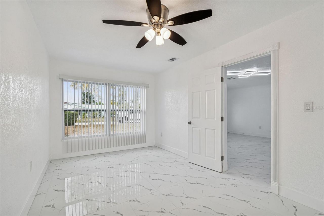 5948 51st Avenue N, Kenneth City, FL 33709 Photo