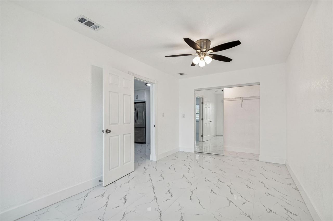 5948 51st Avenue N, Kenneth City, FL 33709 Photo