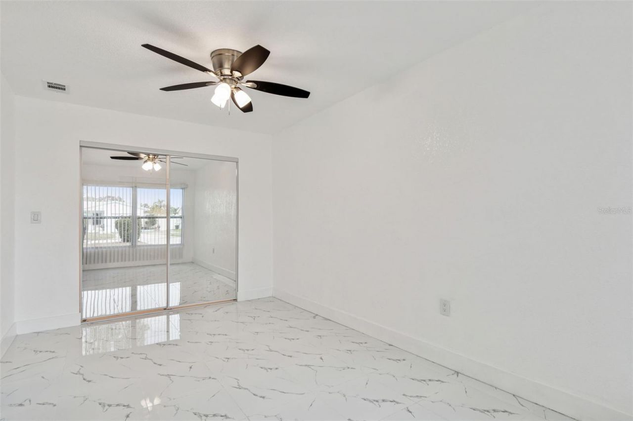 5948 51st Avenue N, Kenneth City, FL 33709 Photo