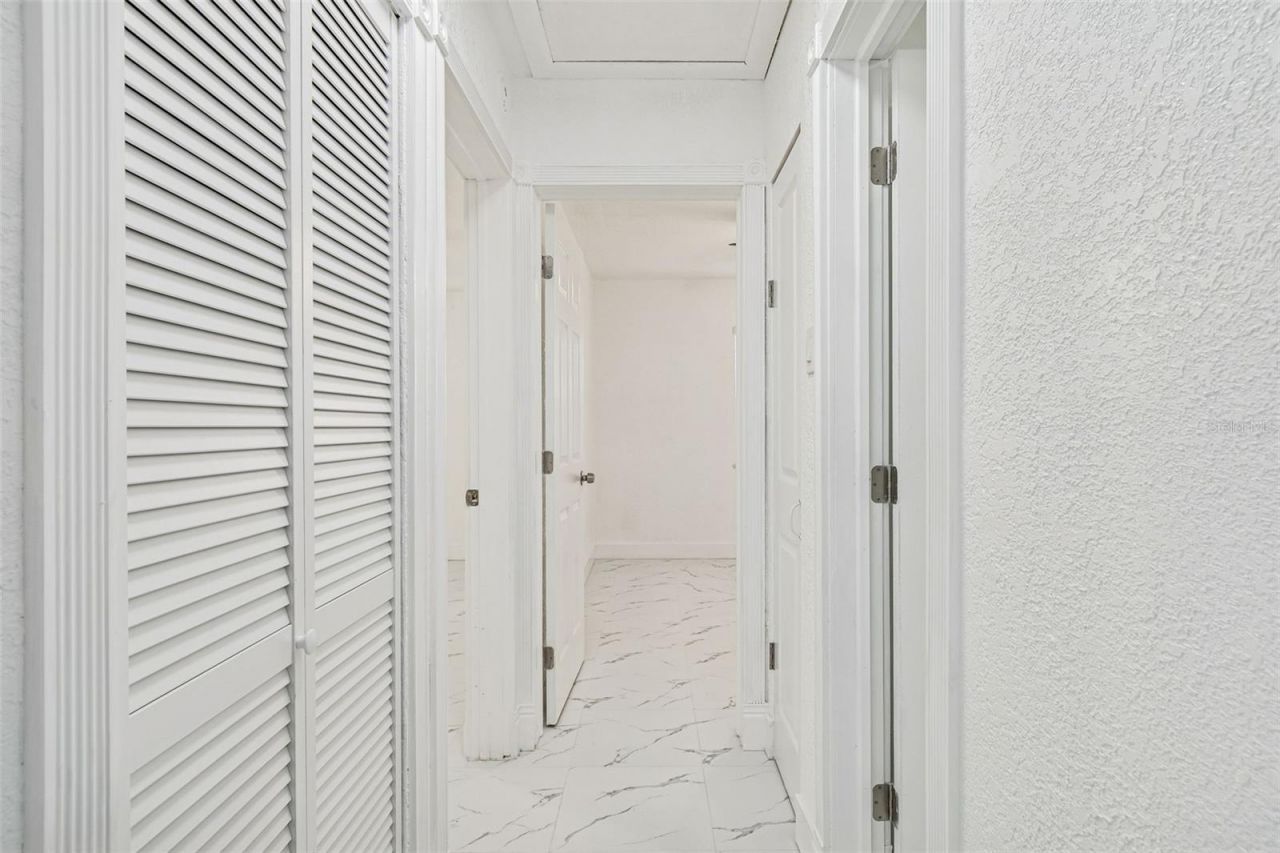 5948 51st Avenue N, Kenneth City, FL 33709 Photo