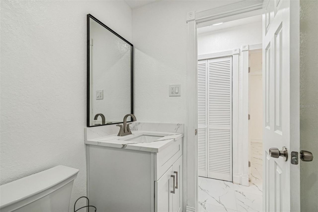 5948 51st Avenue N, Kenneth City, FL 33709 Photo