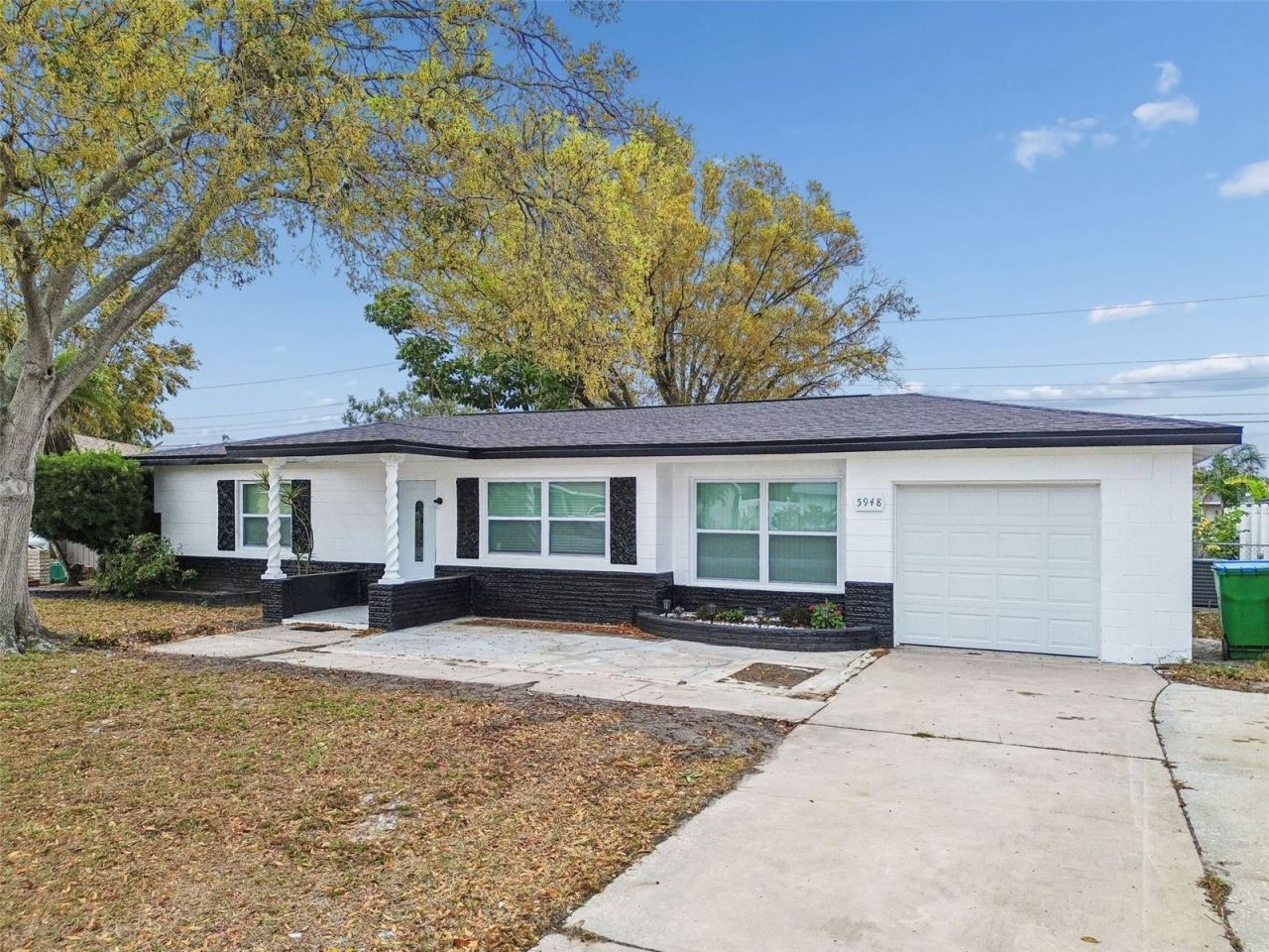 5948 51st Avenue N, Kenneth City, FL 33709 Photo