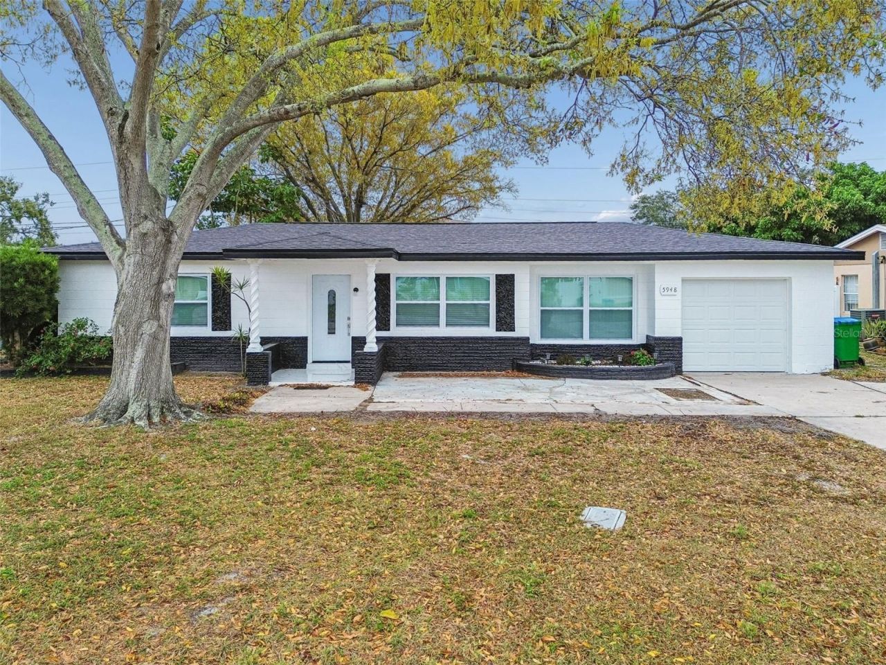 5948 51st Avenue N, Kenneth City, FL 33709 Photo