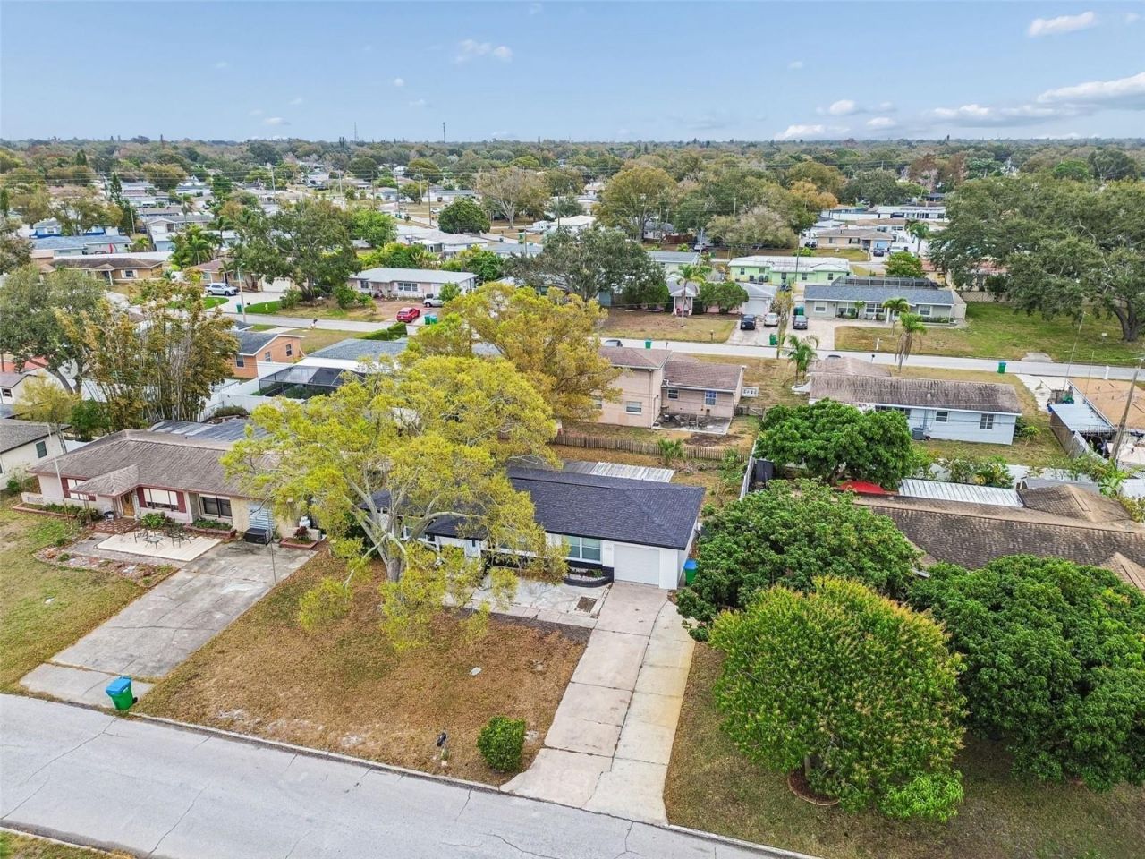 5948 51st Avenue N, Kenneth City, FL 33709 Photo