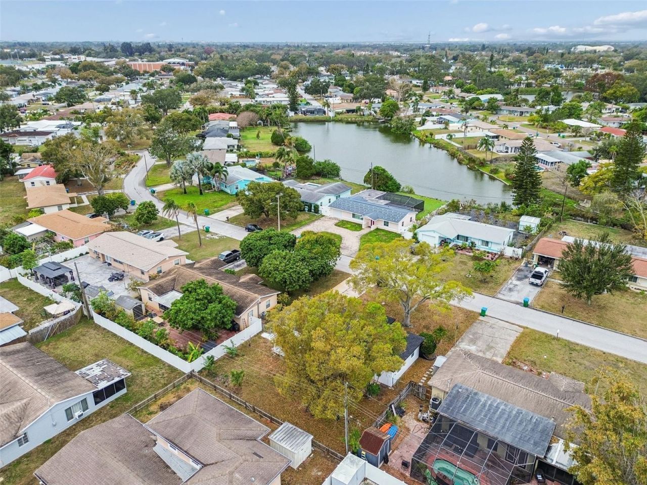 5948 51st Avenue N, Kenneth City, FL 33709 Photo