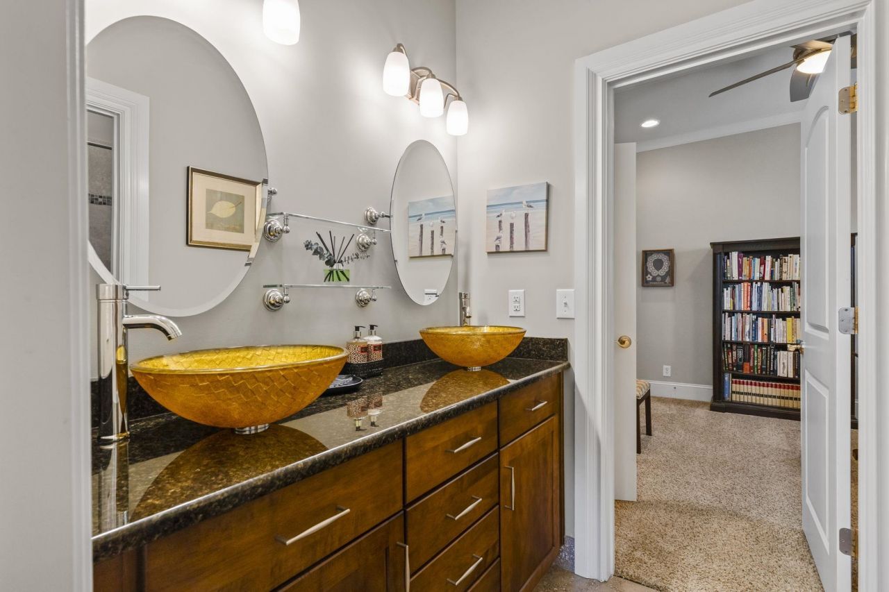 294 Avenue Of The Palms Photo 12