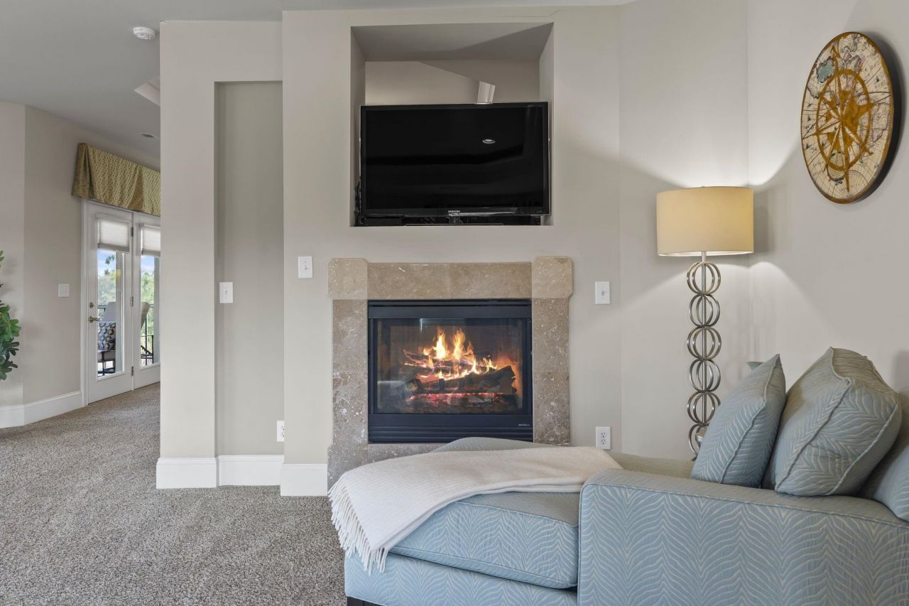 294 Avenue Of The Palms Photo 22