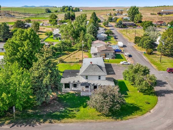 449 NE Cliff Ave, Wilbur, WA 99185