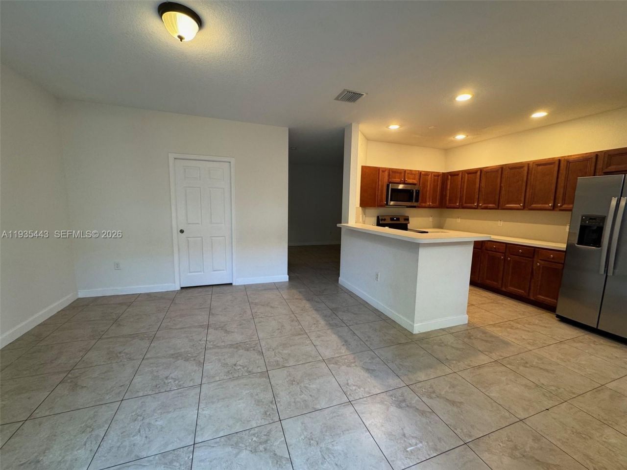 1027 NE 207th St, Unit 1027, Miami, FL 33179 Photo