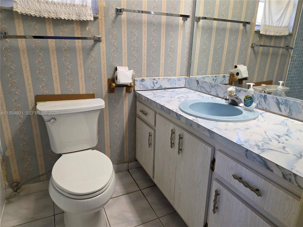 2023 SW 16th Ave, Boynton Beach, FL 33426 Photo