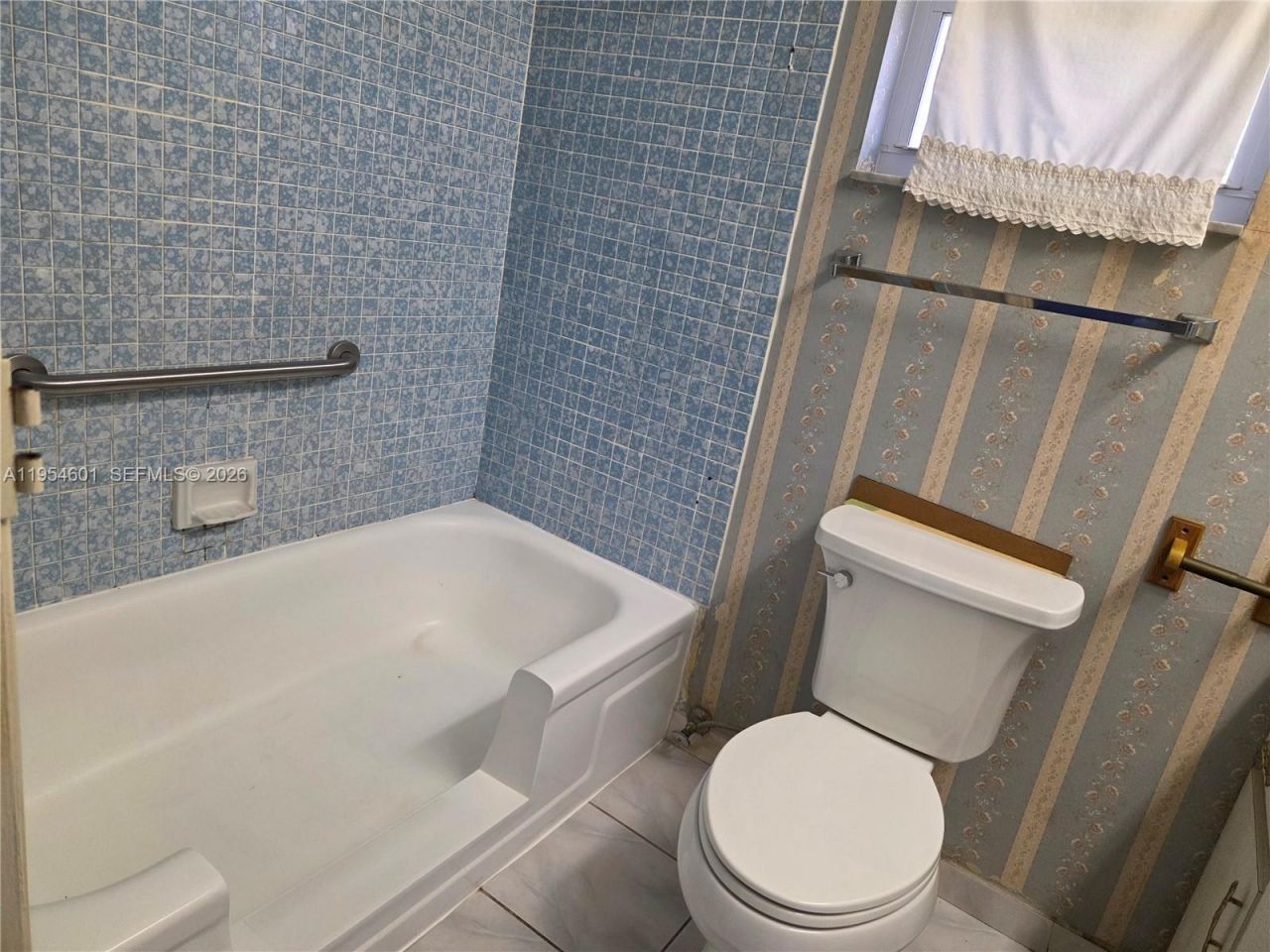 2023 SW 16th Ave, Boynton Beach, FL 33426 Photo