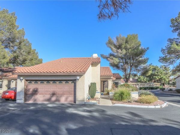 3201 La Mancha Way, Henderson, NV 89014