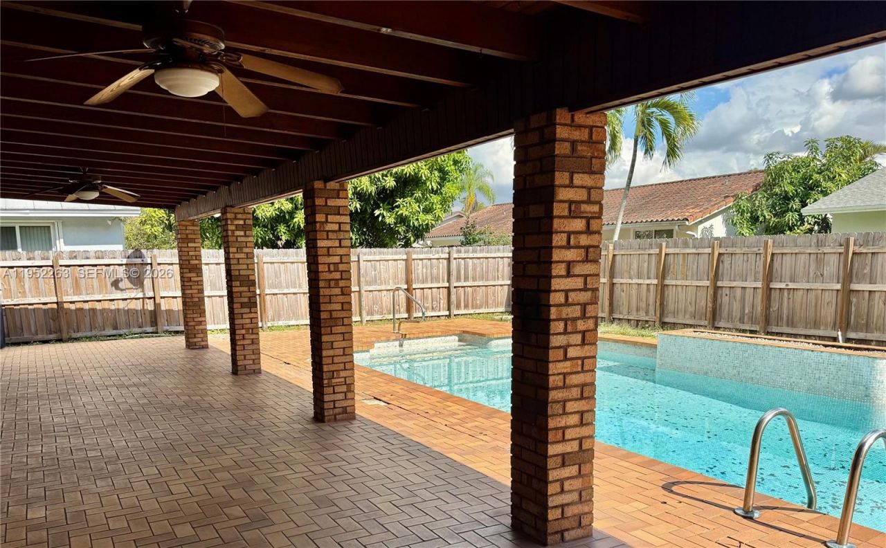 11041 SW 140th Ave, Miami, FL 33186 Photo