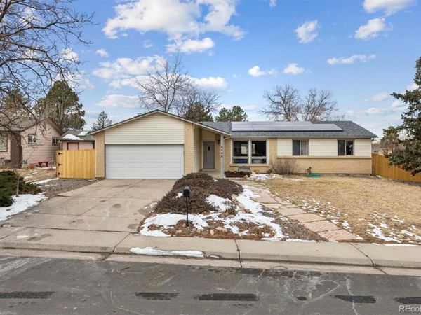 3105 S Olathe Way, Aurora, CO 80013