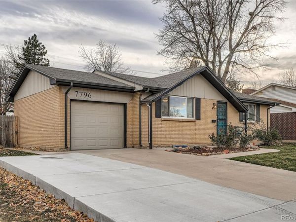 7796 W Mexico Place, Lakewood, CO 80232