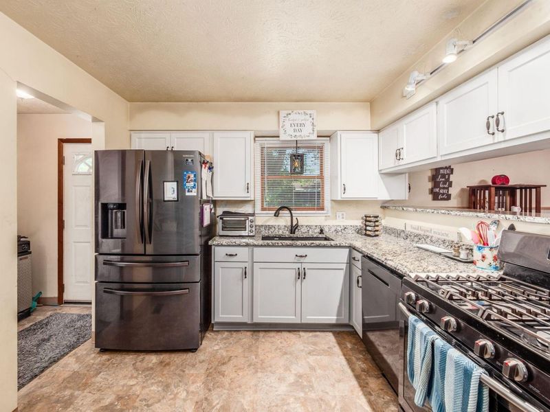 3267 Castleton Street, Grove City, OH 43123 Photo 13