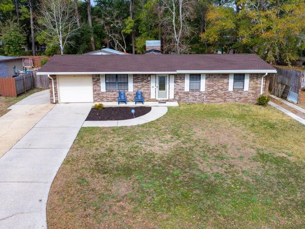 207 NW Martisa Road, Fort Walton Beach, FL 32548