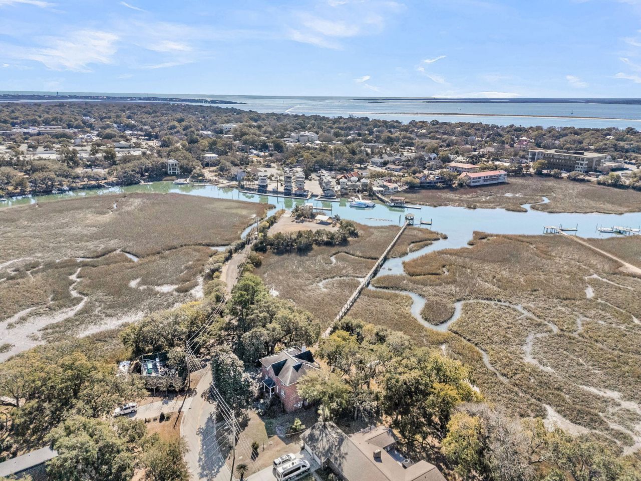 919 Searle Court Photo 19