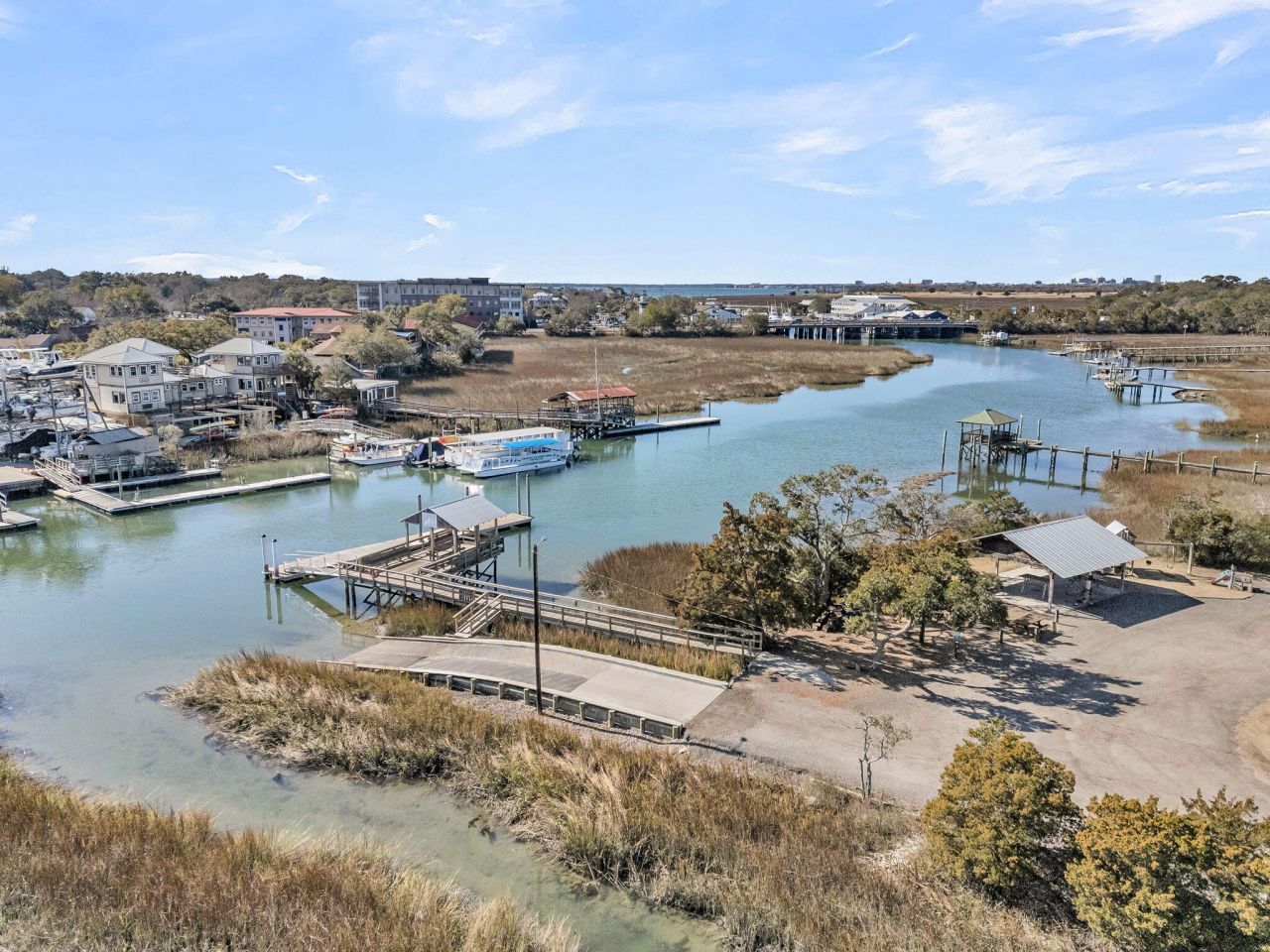 919 Searle Court Photo 2