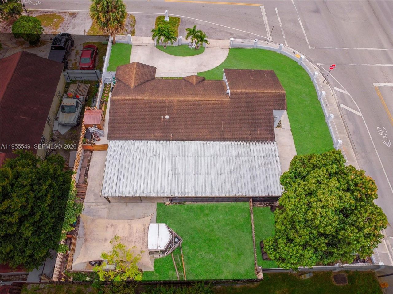 19897 NW 62nd Ave, Hialeah, FL 33015 Photo