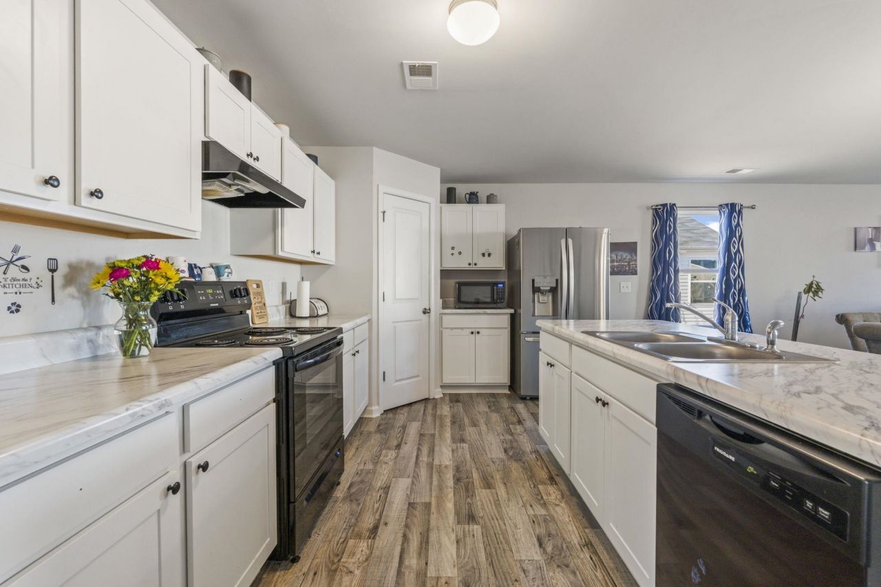 520 Dundalk Dr. Photo 11