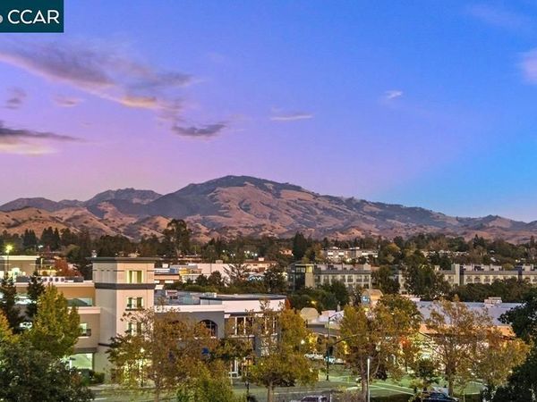 1812 Cole Ave, Unit 4, Walnut Creek, CA 94596